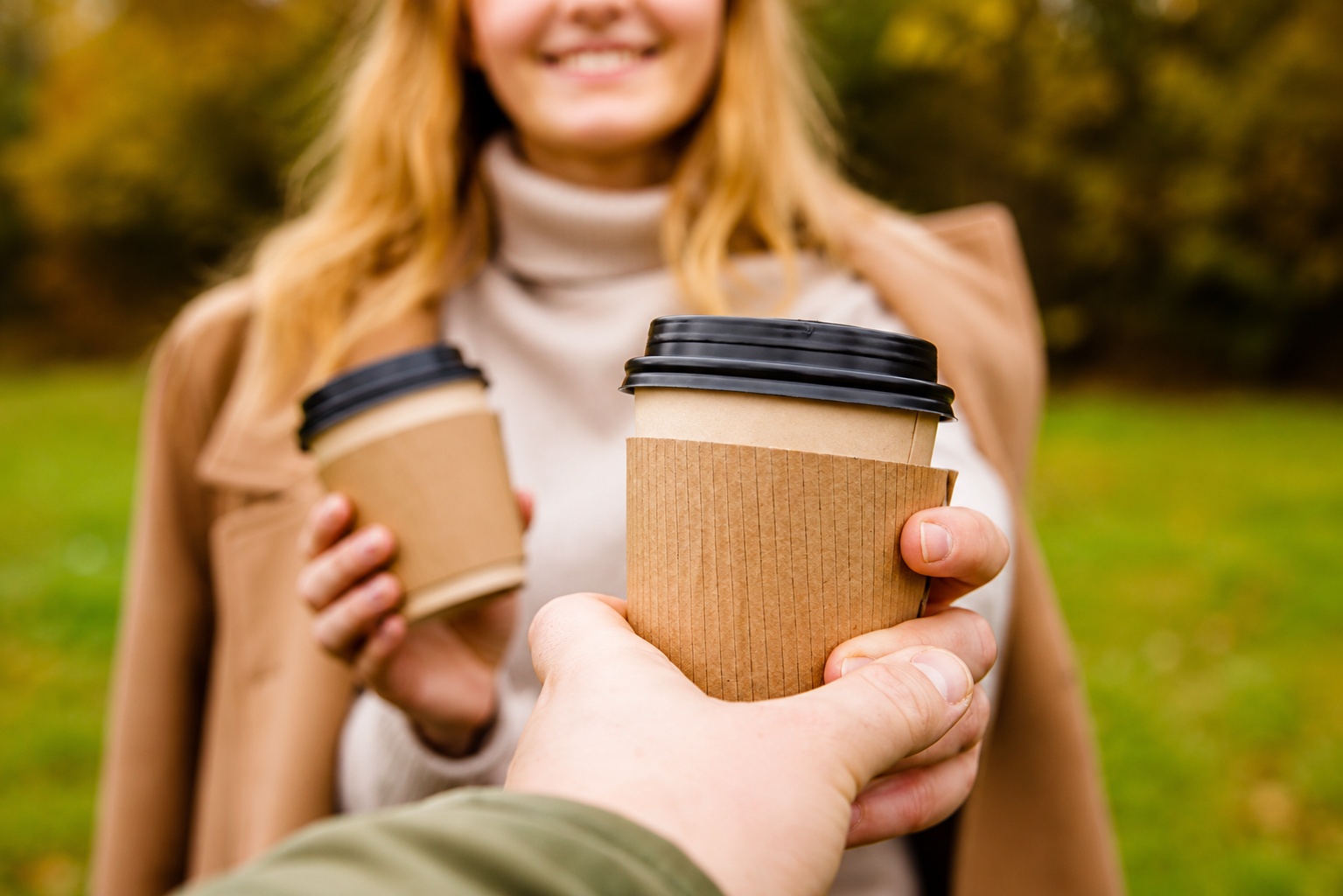 363.000 Plastikpartikel gelangen durch eine Tasse Kaffee in Ihren Körper