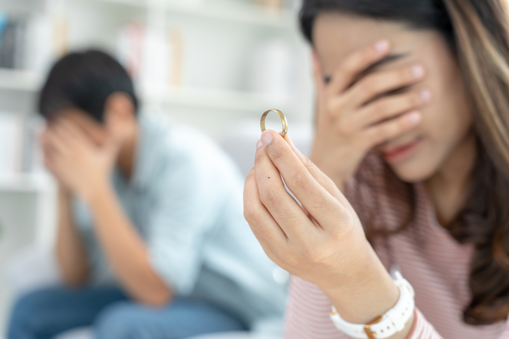 Scheidung in den USA: Wenn das Ehe-Aus zur finanziellen Belastungsprobe wird